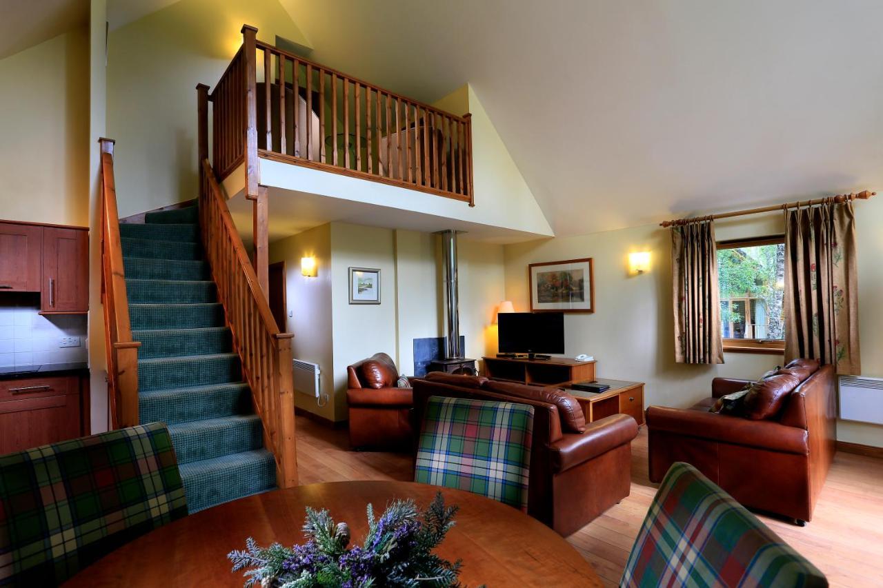 Macdonald Woodland Lodges At Macdonald Aviemore Resort Exterior foto